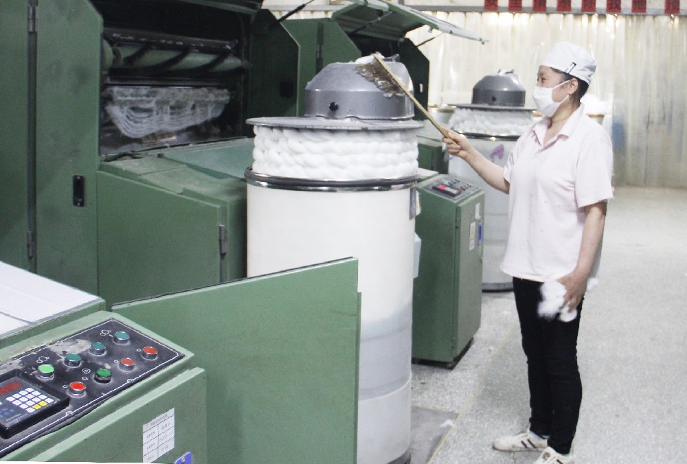 前纺车间梳、并、粗新型清洁工具使用效果反馈